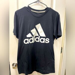 Adidas T-shirt Sz M